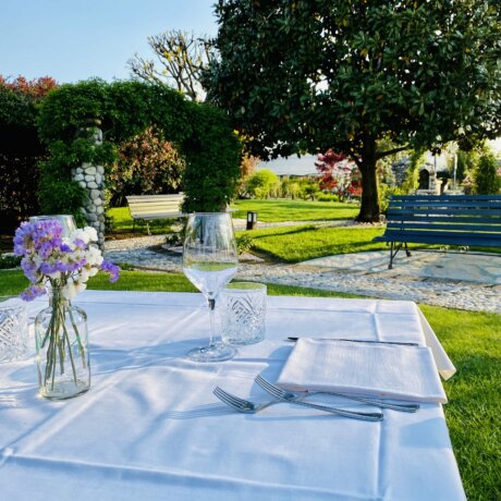 Pranzo in giardino